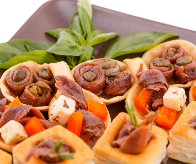 Platos con anchoas